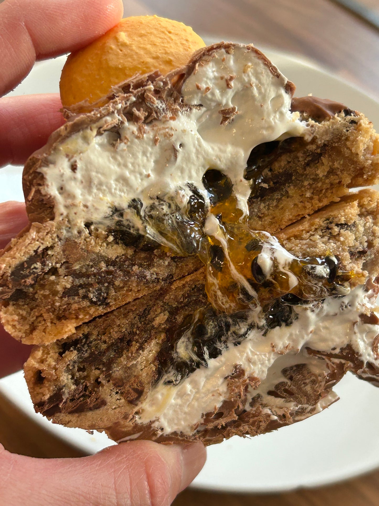 Maca-cookie - Bespoke Cookies