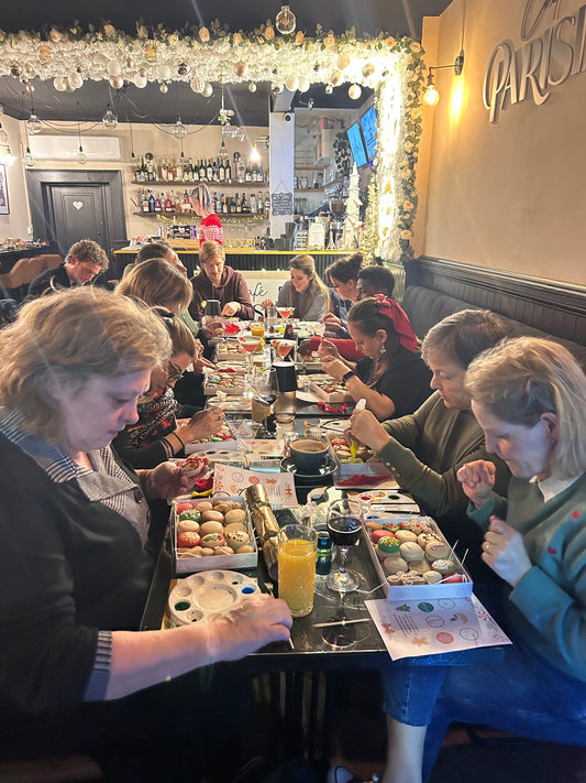 Adult Cocktail Decoration Workshop
